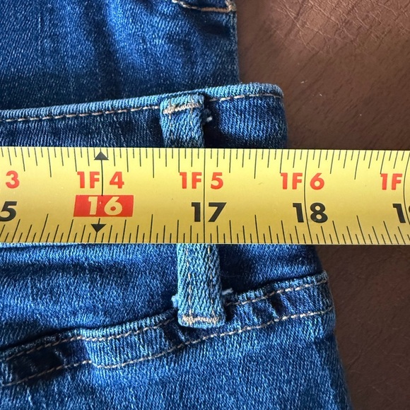 NWOT Talbots Flawless 5-Pocket Ankle Jeans; Button Detail at Hem SZ 14 - Picture 11 of 13